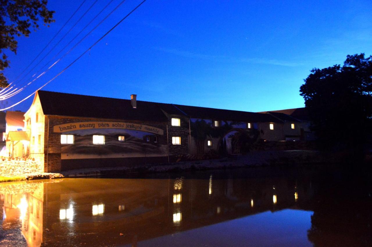 Villa Wellness Club Puclice Exterior foto