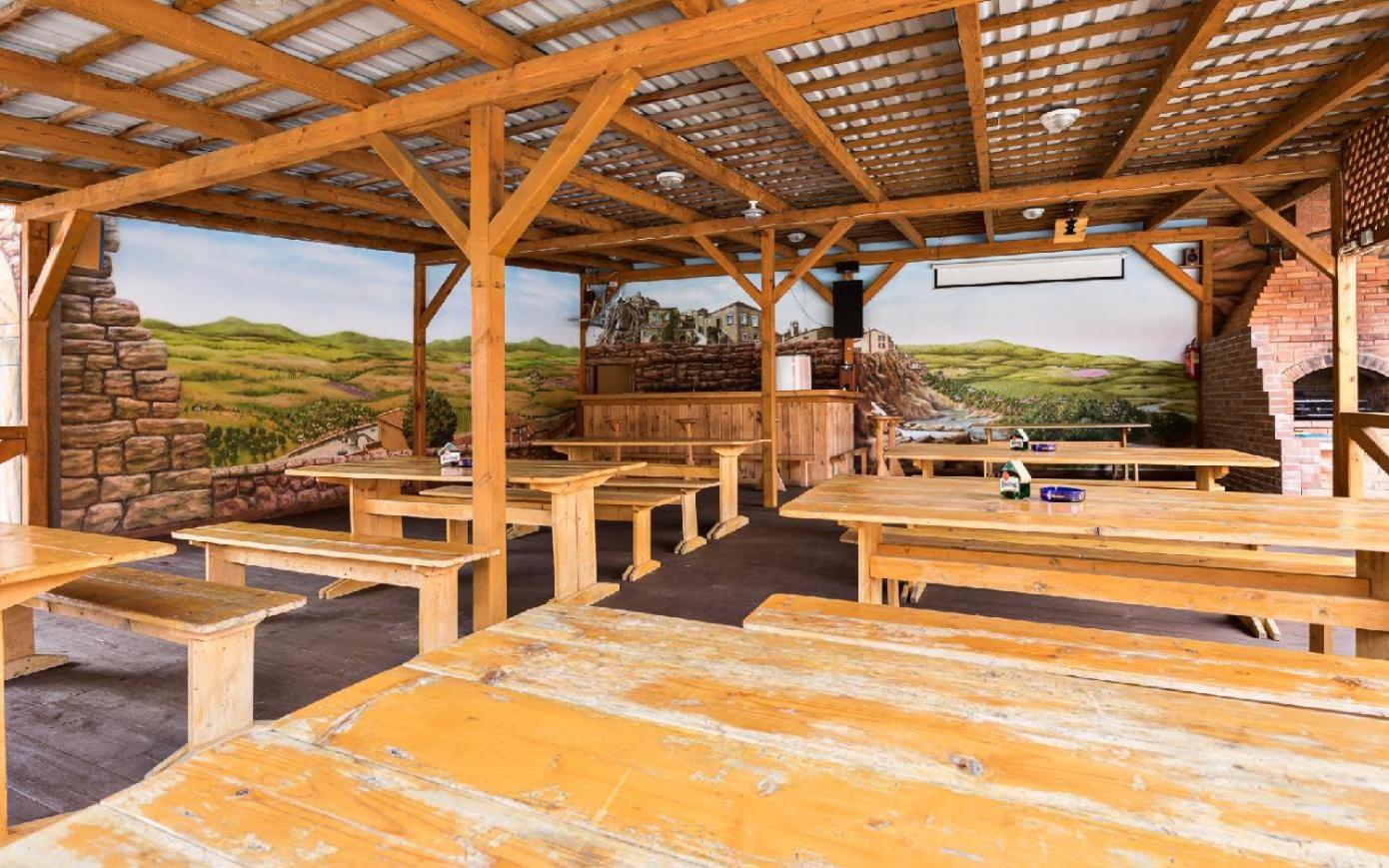 Villa Wellness Club Puclice Exterior foto